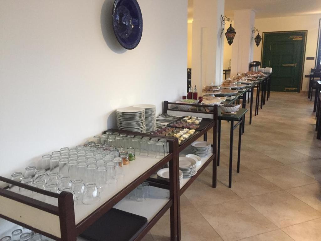 Hotel Regina Tétouan Dış mekan fotoğraf